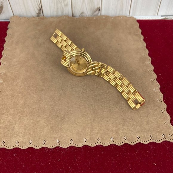 Stunning ESQ Movado Ladies Watch Gold link 6 Inch Sculptured Gild Bracelet - Picture 3 of 11